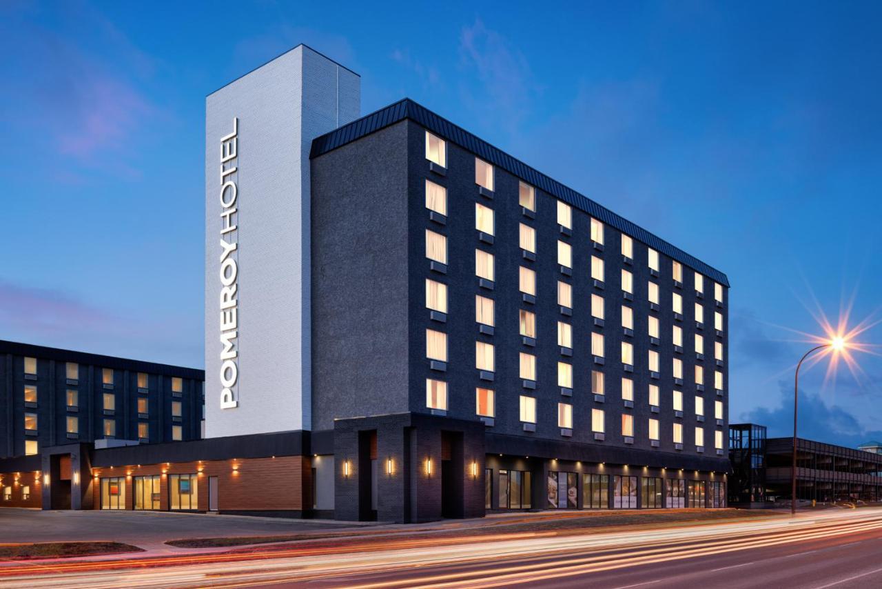 Pomeroy Hotel & Conference Centre Grande Prairie Ngoại thất bức ảnh