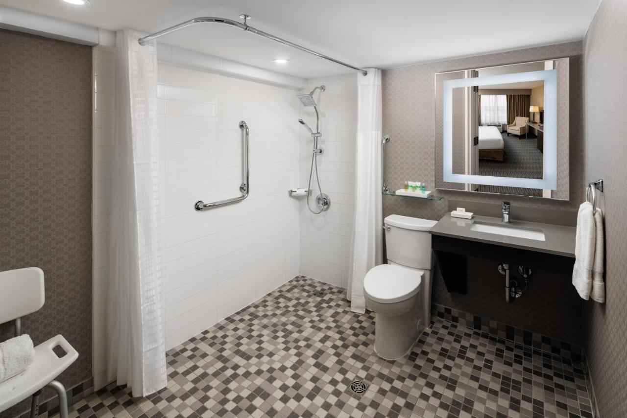 Pomeroy Hotel & Conference Centre Grande Prairie Ngoại thất bức ảnh