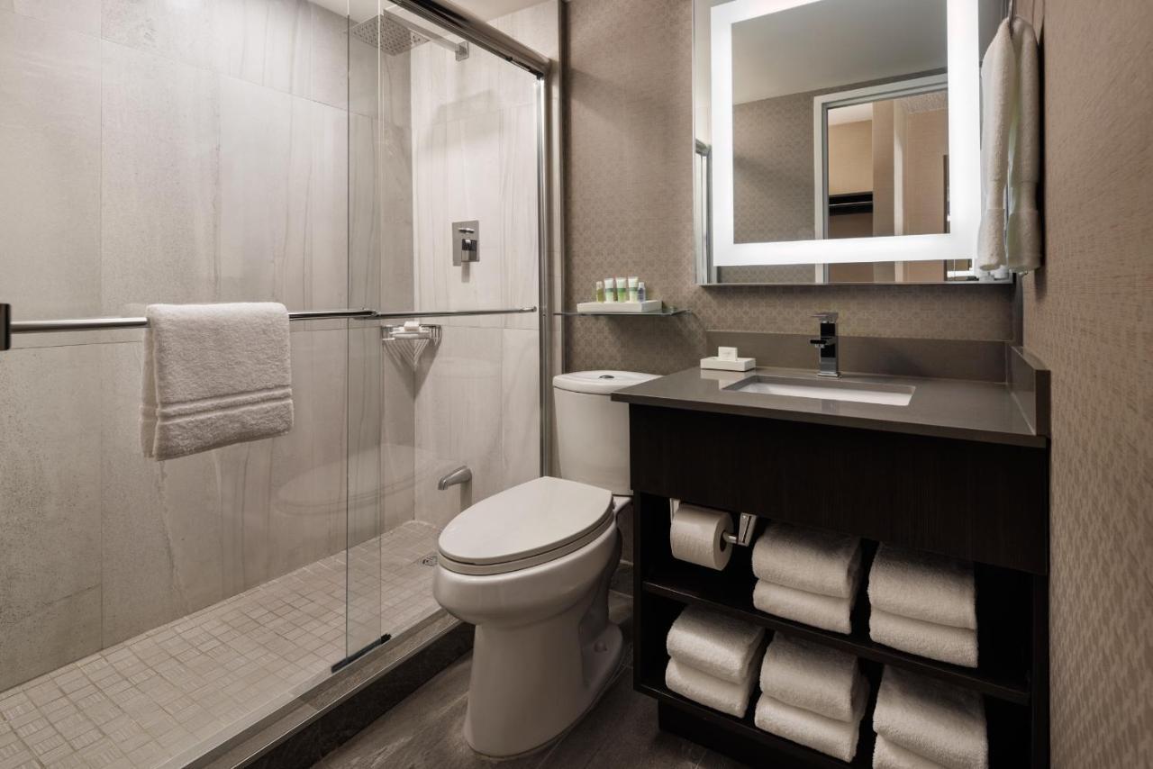 Pomeroy Hotel & Conference Centre Grande Prairie Ngoại thất bức ảnh