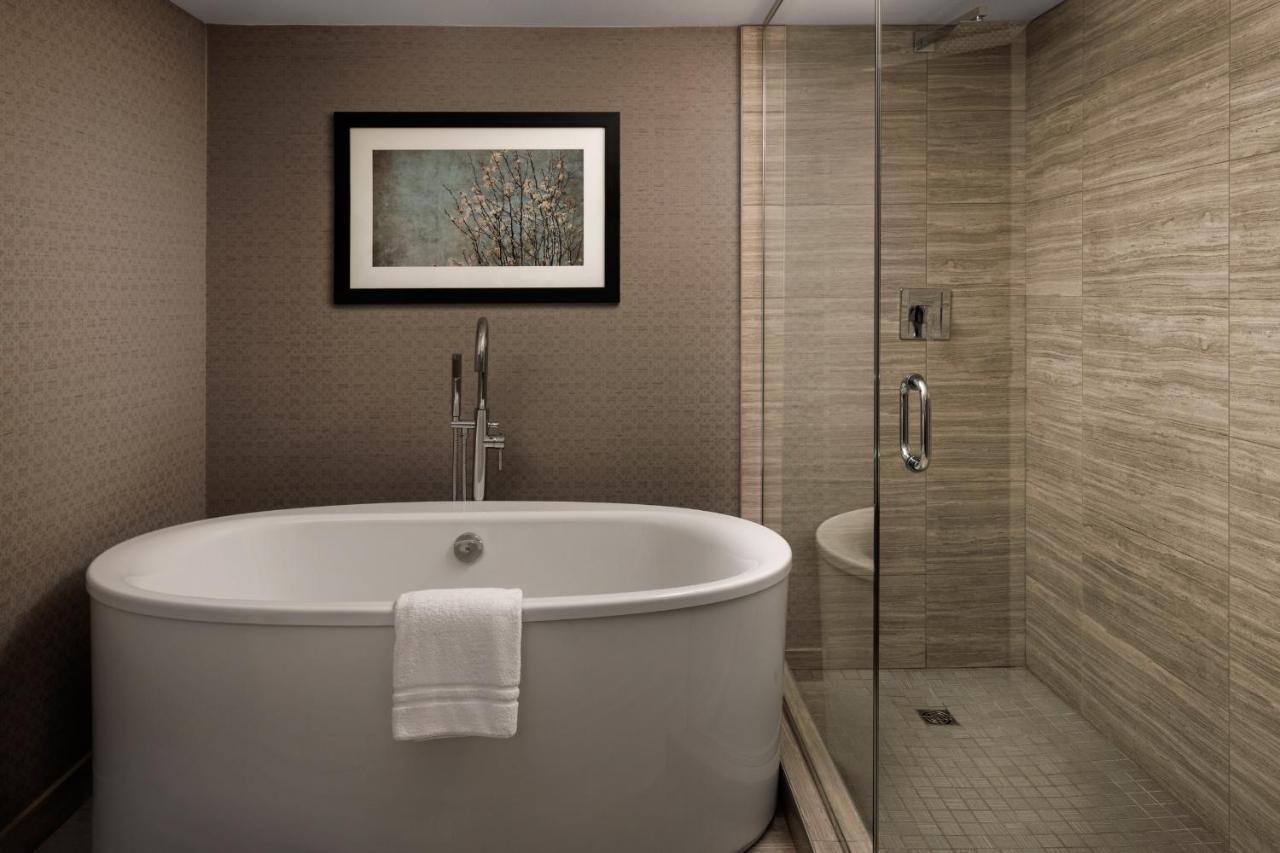 Pomeroy Hotel & Conference Centre Grande Prairie Ngoại thất bức ảnh