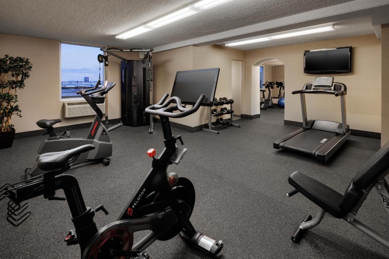 Pomeroy Hotel & Conference Centre Grande Prairie Ngoại thất bức ảnh